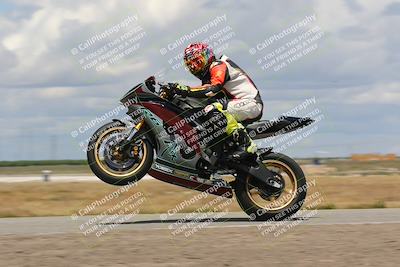 media/Apr-26-2024-TrackDaz (Fri) [[c4b677d280]]/B Group/120pm (Wheelie Bump)/